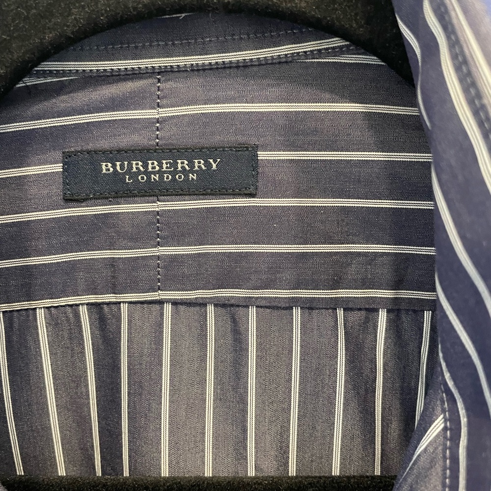 BURBERRY LONDON Mens STRIPED Dress SHIRT 16.5-42good used condition sz16.5-42